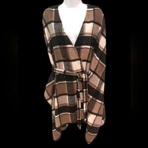 PEACH LOVE PANCHO/JACKET PLAID/ BROWN/BLACK/WHITE/ WITH WAIST TIE.